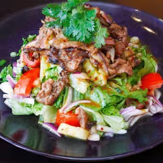 BBQ Beef Salad