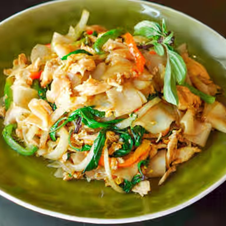 Spicy Drunken Noodles: A Thai Favorite